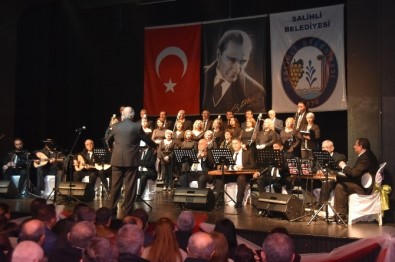 Salihli'de Unutulmaz Türk Sanat Müziği Konseri