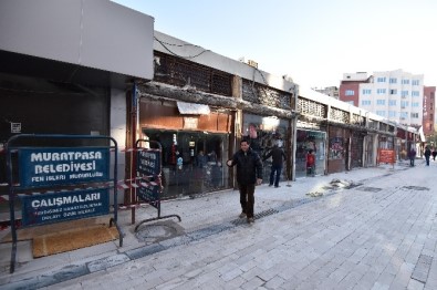 Sinan Mahallesi'nde Riskli Sundurmalar Kaldırıldı