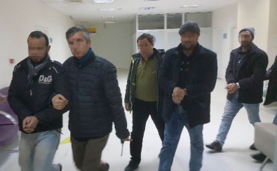 Samsun'da Yakalanan 1'İ Avukat 3 DEAŞ'lı Sakarya'ya Gönderildi