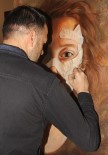 BÜLENT YAVUZ - Türk Ve Dünya Ressamları Adana'yı Resmediyor