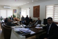 MUZAFFER YALÇIN - Başkan Yalçın Muhtarlarla Toplandı