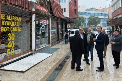 Başkan Uysal'dan Esnafa 'Geçmiş Olsun' Ziyareti