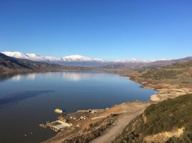 Beydağ Barajı'nda Su Seviyesi Yüzde 15'Lerde