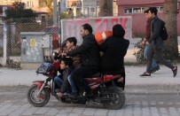 ELEKTRİKLİ BİSİKLET - Elektrikli Bisiklete 5 Kişi Bindiler