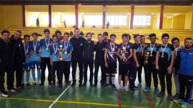 Şanlıurfa'da Badminton Müsabakaları Sona Erdi