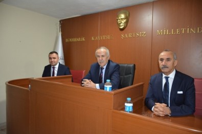 Vali Ata Açıklaması 'Tüm Kamu Kuruluşları Vatandaşa Hizmet İçin Var'