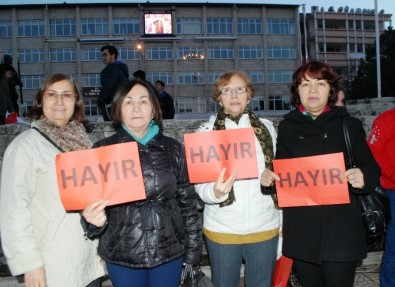 Burdur'da CHP'den Anayasa Protestosu