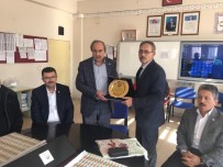 NURETTIN ÖZTÜRK - Eğitim Bir-Sen TEOG Sınavında Başarılı Olan Öğrencileri Ödüllendirdi