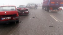 ZİNCİRLEME KAZA - Konya'da 32 araç birbirine girdi