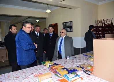 Vali Şentürk Açıklaması 'Kırşehir Mazlumlara Yardım Eden İller Arasında İlk Sıralarda'