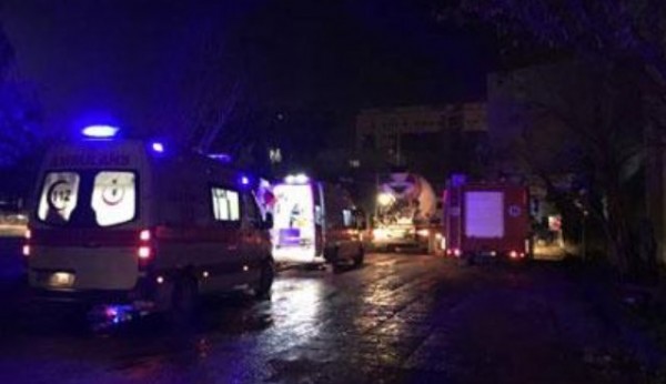 Akdeniz Üniversitesi'nde iskele çöktü