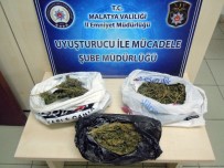 Emniyet Uyuşturucu Tacirlerine Göz Açtırmıyor