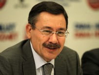 MELİH GÖKÇEK - Melih Gökçek Nazlıaka'yı fena ti'ye aldı