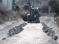 Mütevelli Mahallesi'nde Dere Taşkınlarına Önlem