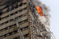 Tahran'da 17 Katlı Bina Çöktü