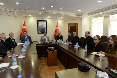 Tunceli Valisi, Belediye Başkanvekili Olarak Göreve Başladı