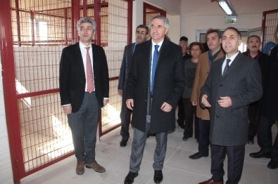 Türkiye'nin En Büyük Hayvan Hastanesi Ve Oteli Tamamlandı