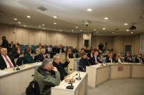 MEHMET ERGÜL - Adapazarı Belediyesi 2017 Yılının İlk Meclis Toplantısını Gerçekleştirdi