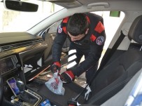 ZIRHLI ARAÇLAR - Adana'da Korsan Gösteriler Yapılan Mahallede 350 Polisle Uygulama