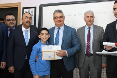 Aksaray'da 81 Bin 319 Öğrenci Karne Aldı