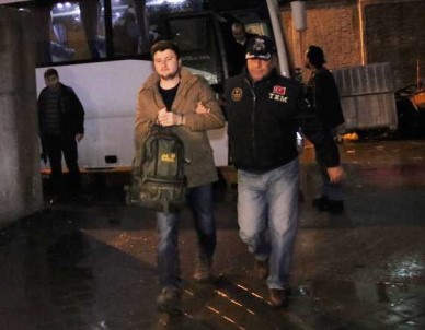 Bursa'da Bylock Kullanan 11 Subay Tutuklandı