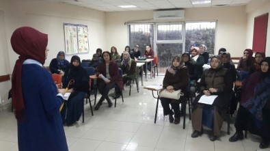 Darıca'da Ailelere Veli Toplantılı Destek