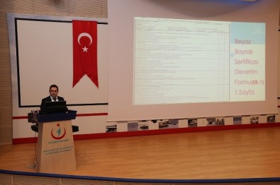 Dr. Mahmut Uçar, Beyaz Bayrak Ve Beslenme Dostu Okul Projeleri Hakkında Koordinatörleri Bilgilendirdi