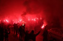 AHMET ÇALıK - Galatasaray'a Coşkulu Karşılama