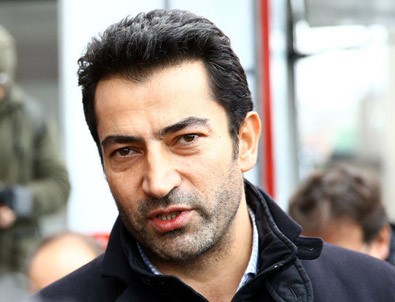 Kenan İmirzalıoğlu'ndan şehit ailelerine destek