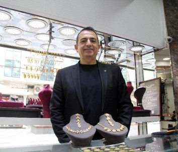 İnanoğlu Açıklaması 'Yastık Altında 5-6 Ton Altın Var'