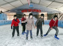 BUZ PATENİ - Sultangazi'de Buz Pisti Ve 10 D Sinema Hizmete Açılıyor