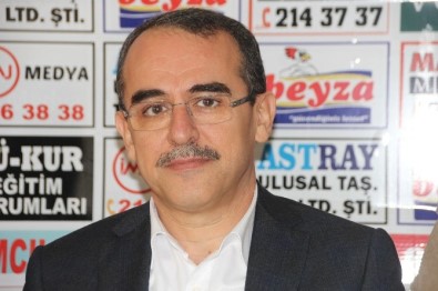Adalet Eski Bakanı Ergin'den Gazetecilere Ziyaret