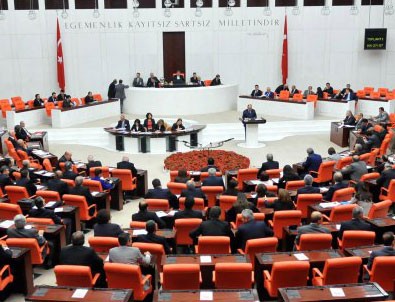 Anayasa teklifi kabul edildi