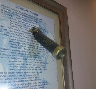 Emniyet Müdürlüğü Ve AK Parti Saldırganının Kimliği Belirlendi