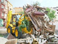 HÜSEYIN ANLAYAN - Fatsa'da 2016'Da 15 Metruk Bina Yıkıldı