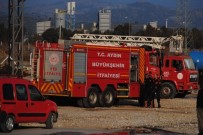 FABRİKA BACASI - Ortaklar OSB'de Fabrika Yangını