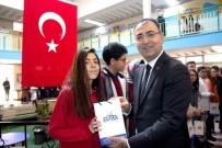 MUSTAFA TOPRAK - Vali Toprak Başarılı Öğrencileri Ödüllendirdi