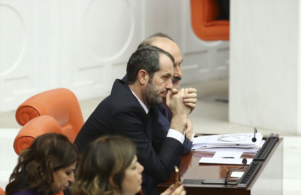 Saffet Sancaklı: Bir mucize bekliyoruz Allah'tan