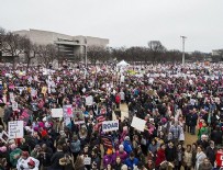 ABD'de kadınlar Trump'ı protesto için yürüdü