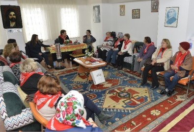Muratpaşa'da 'Alyazma' Eğitimleri Devam Ediyor