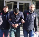 İNŞAAT ŞİRKETİ - Polis Maskeli Soyguncuları Ve İş Adamını Vuranı Ayakkabılarından Yakaladı