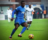 VEYSEL SARI - Trabzonspor İlk Yarıda İstediğini Aldı