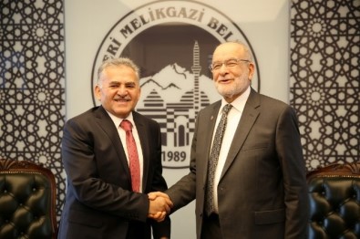 Saadet Partisi Genel Başkanı Temel Karamollaoğlu, Melikgazi'de
