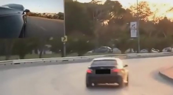 Trafik magandasından polise yakalanmamak için ilginç yöntem