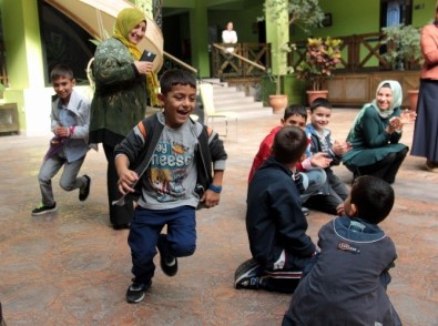 Devlet Aydın'da 82 Çocuğa Sahip Çıktı