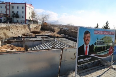 Nikah Sarayının Yapım Çalışmaları Devam Ediyor