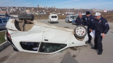 Otomobil Takla Attı Açıklaması 1 Yaralı