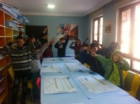 TÜRK HAVA KURUMU - Tokat'ta Model Uçak Kursuna Yoğun İlgi