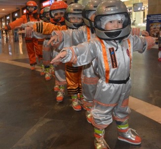 Ufozaytürk Uzay Macerası Etkinliği Çocukların Büyük İlgisini Çekiyor