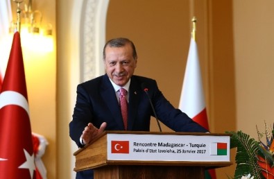 Cumhurbaşkanı Erdoğan Açıklaması 'DEAŞ, PYD Ve YPG'ye Karşı Kararlı Bir Duruşla Suriye'de Huzuru Getirmiş Oluruz'
